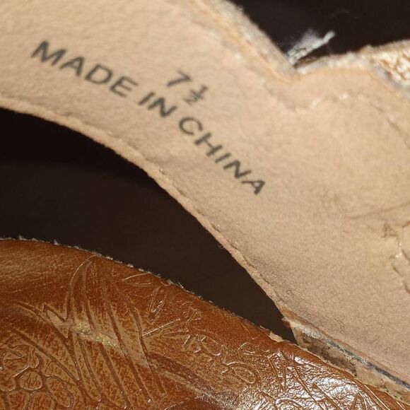 BLOWFISH MALIBU TAN WEDGE SANDAL SZ.7.5 GUC. - Picture 8 of 9